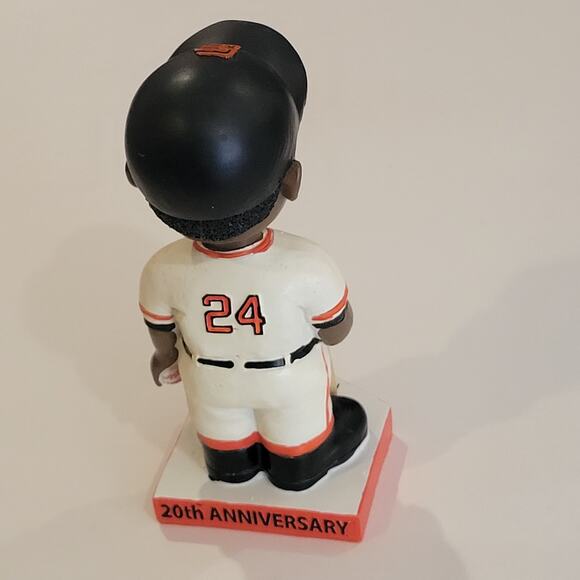 Willie Mays San Francisco Giants 2019 SGA Bobblehead New open box - Picture 5 of 16
